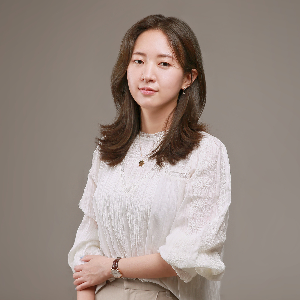 Dr. Jihyun Lee